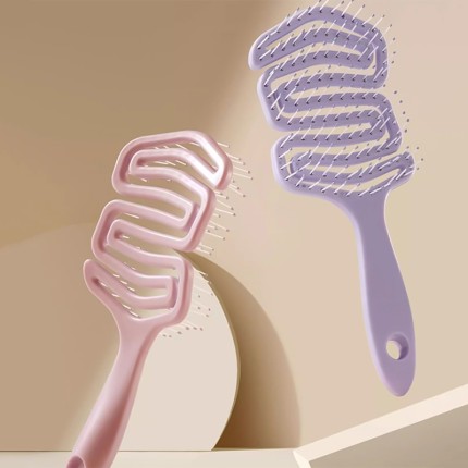 Candy-colored long-handled hollow mosquito repellent comb