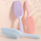 Cute wide-tooth wet and dry smoothing comb