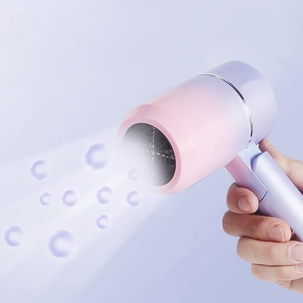 Lightweight foldable mini hair dryer
