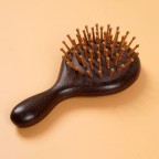 Portable sandalwood airbag massage comb